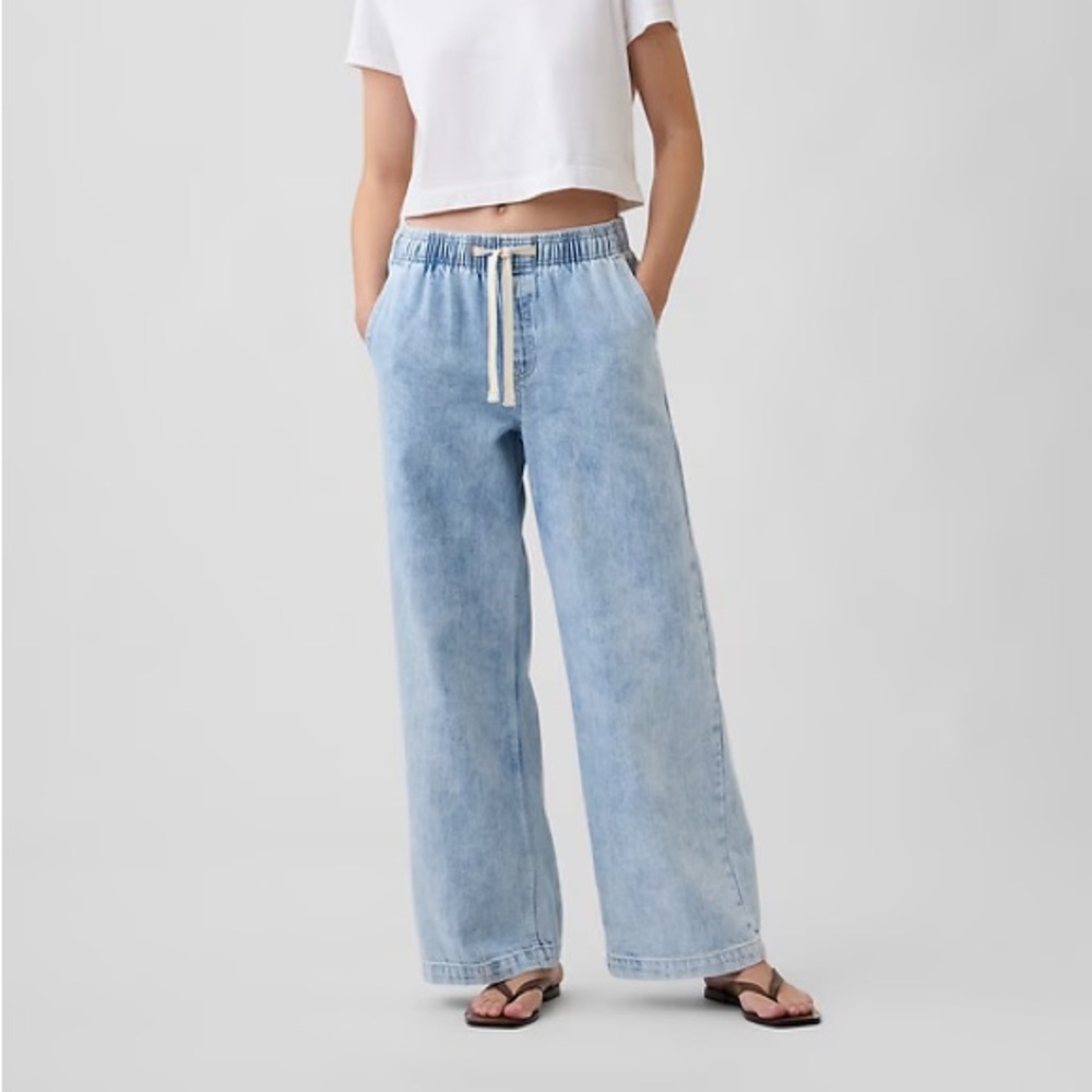 Gap wide leg pull on jeans
